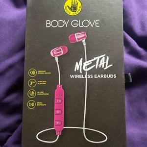 Brand new body glove earbuds